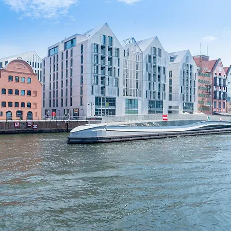 Chmielna 3b * Gdansk